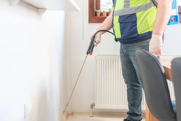 Best Emergency Pest Control  in Moores Mill, AL